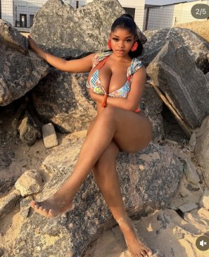 Mimi, 20